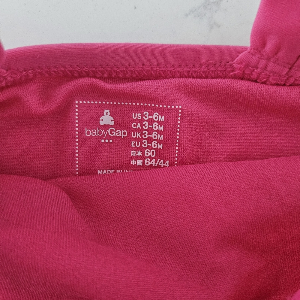 GAP | 0-3M Swimsuit with Ruffle - Picture 2 of 3